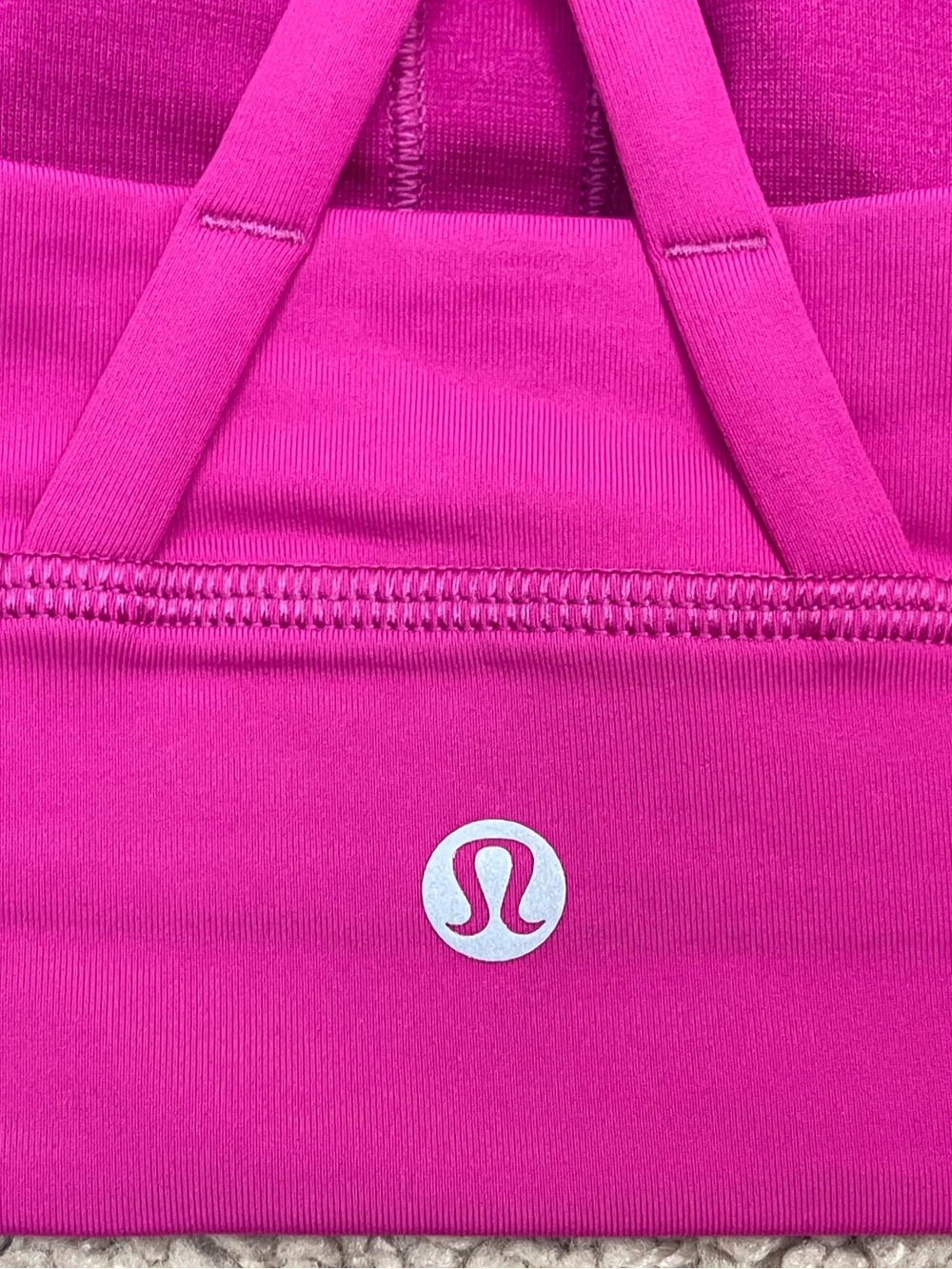 NWT Lululemon Energy Bra Long Line Medium Support Size 8 in Ripened Raspberry - Picture 8 of 14